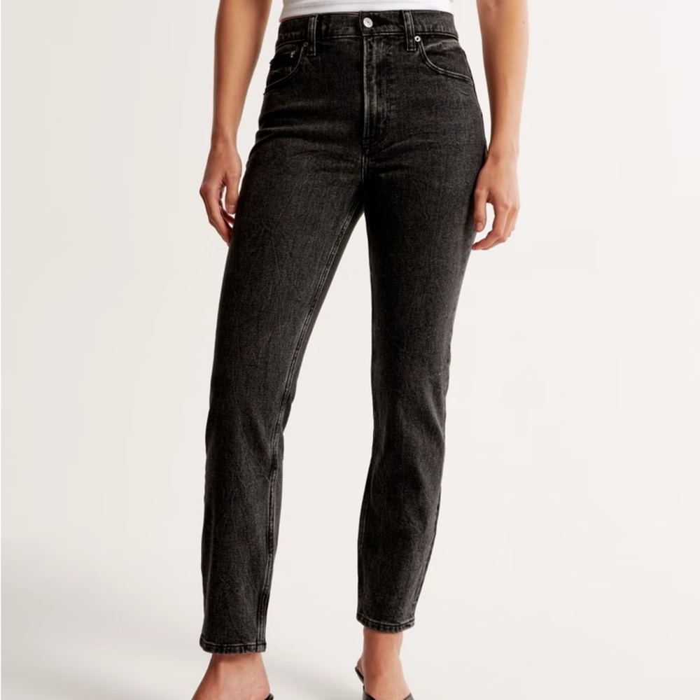 Abercrombie & Fitch High Rise 80s Mom Jeans Size 28